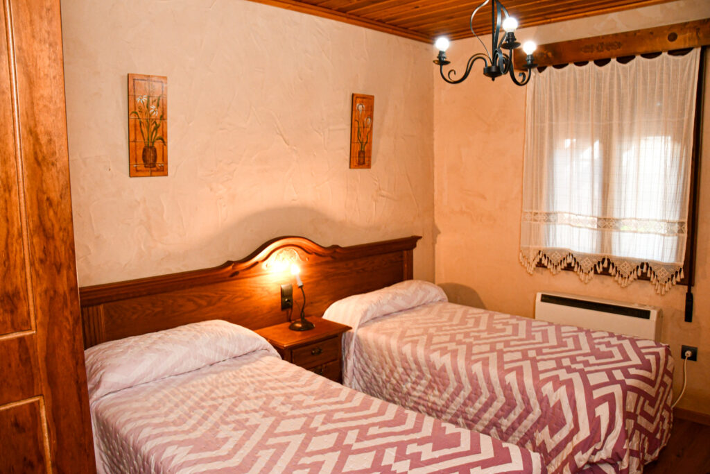 Casa Rural 1 | Cueva de Cirondo