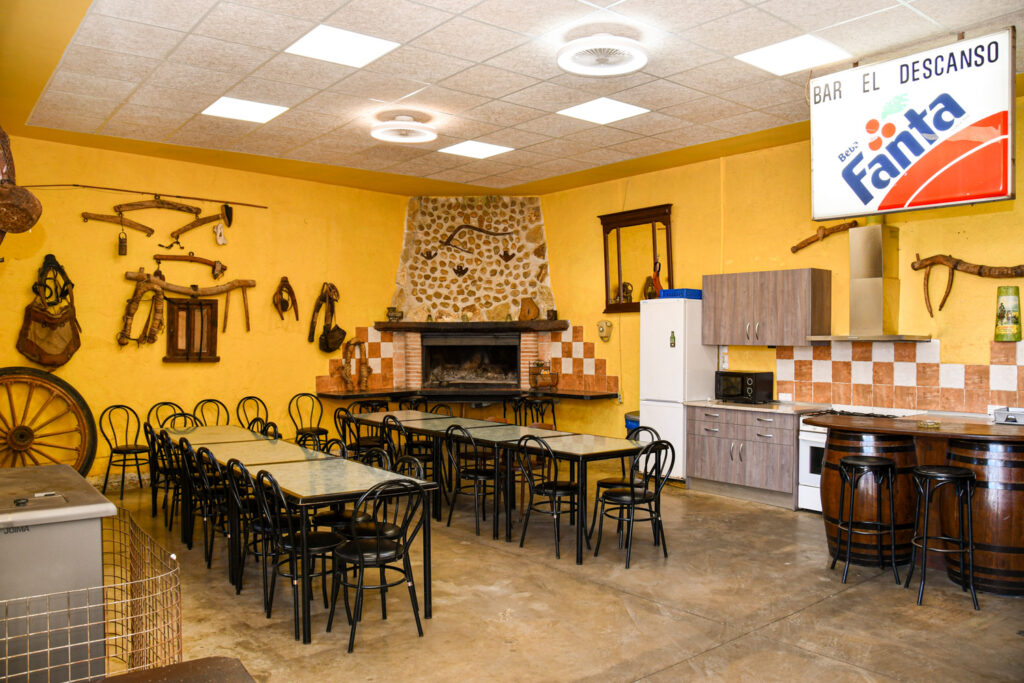 Salón para grupos grandes | Cueva de Cirondo