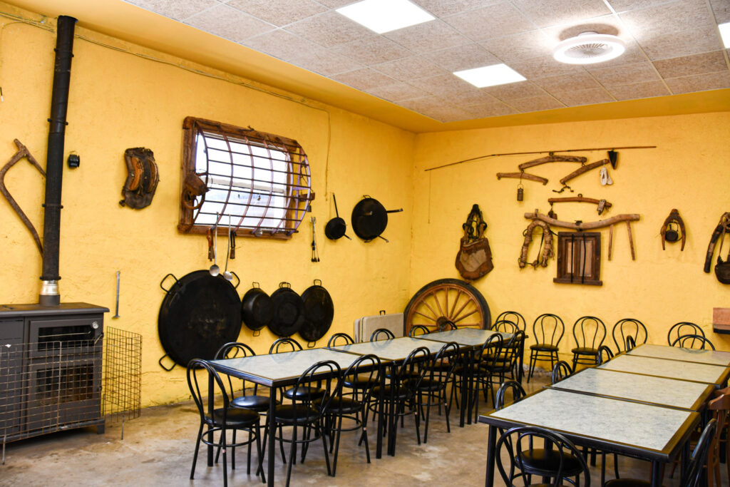 Salón para grupos grandes | Cueva de Cirondo