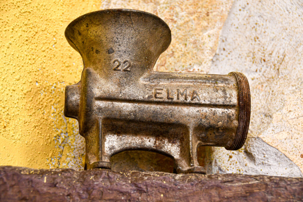 Salón para grupos grandes | Decoración etnológica | Cueva de Cirondo